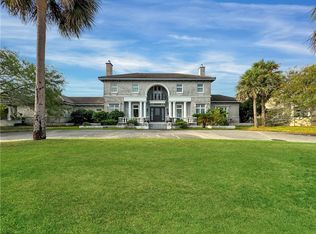 5001 Ocean Dr, Corpus Christi, TX 78412