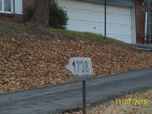 2nd image of 1738 Wildlife Lodge Rd