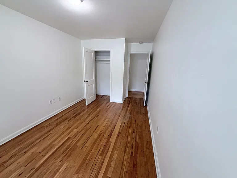 2041 NE Clackamas St #3 — Photo 8