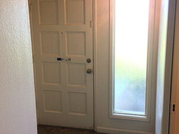 2nd image of 4854 E Tulare Ave APT 106