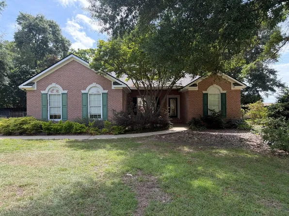 100 Kirkwood Dr, Dothan, AL 36303