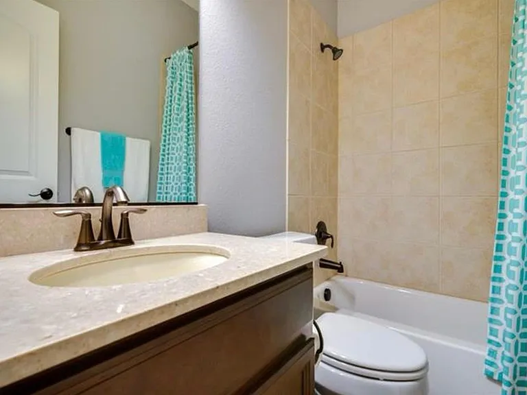 7847 Liverpool Ln — Photo 14