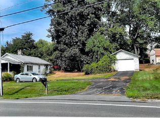 2938 Darlington Rd, Beaver Falls, PA 15010