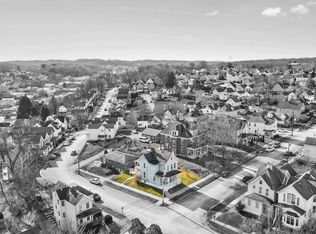 302 Foster St, Greensburg, PA