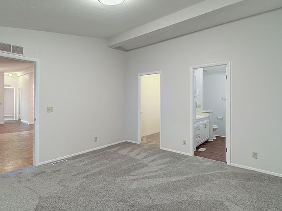 3rd image of 5620 Hobble Creek Dr