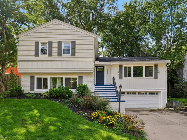 1544 Kingsley Ave, Akron, OH 44313