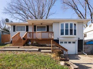 1308 15th St SW, Cedar Rapids, IA 52404