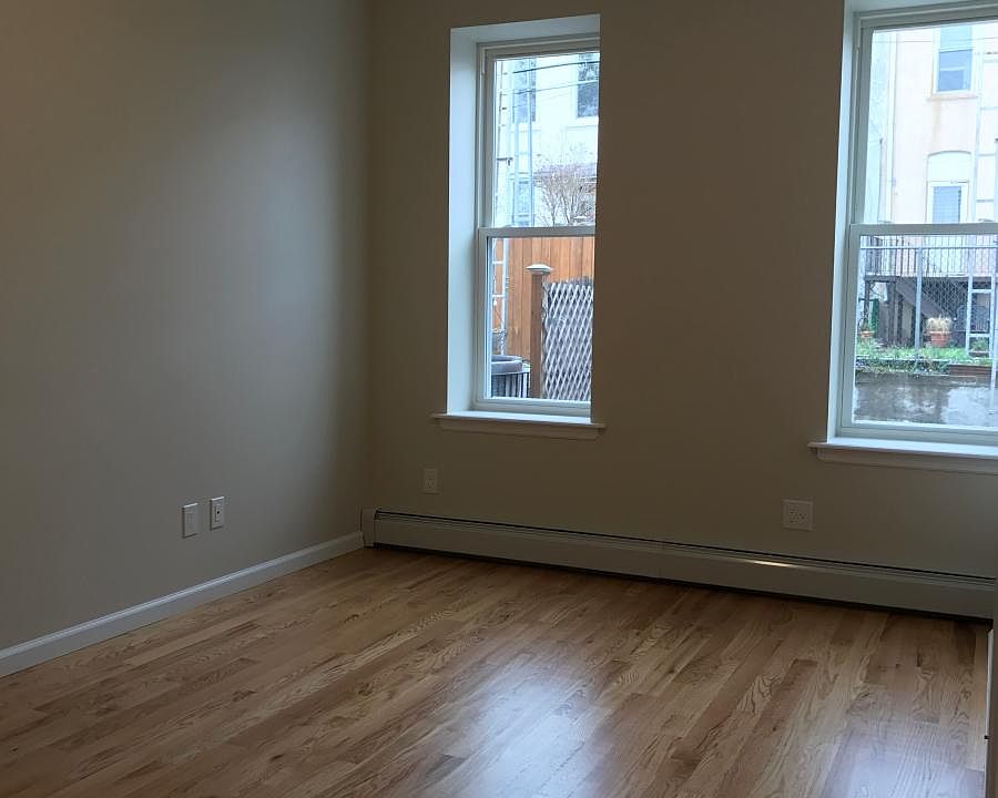 2nd image of 6638 Fresh Pond Rd
