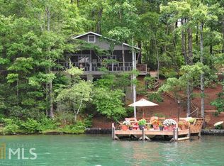 26 Whippoorwill Ln, Tiger, GA 30576