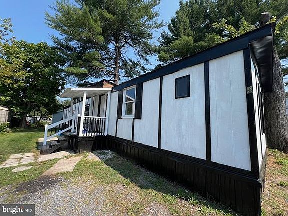 5th image of 6 Sammys Mobile Home Park