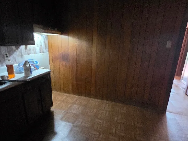 2448 E Wood St — Photo 5