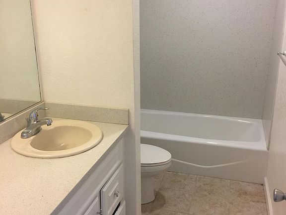 4th image of 4-2605 U St #4