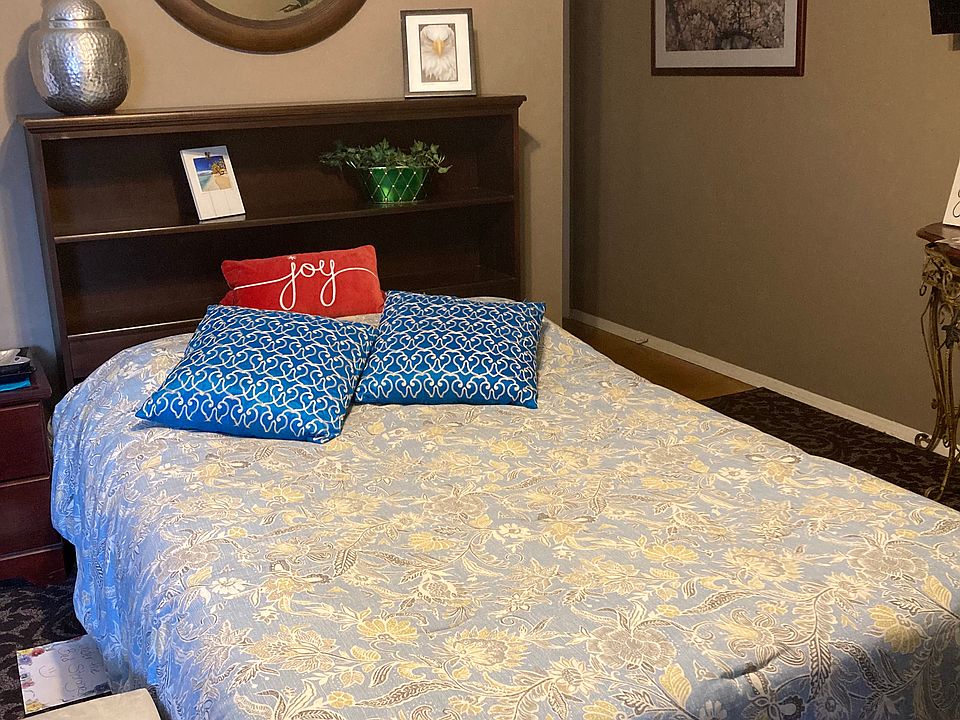 Comfy bed_