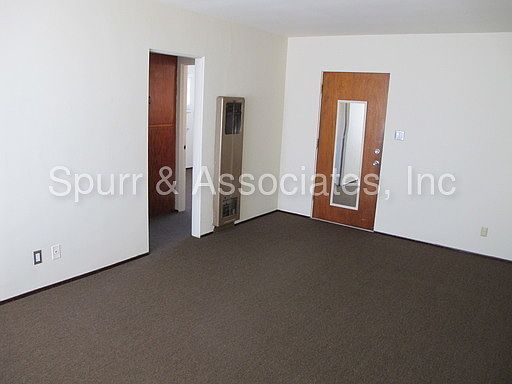 4th image of 1150 E 1st St APT 6