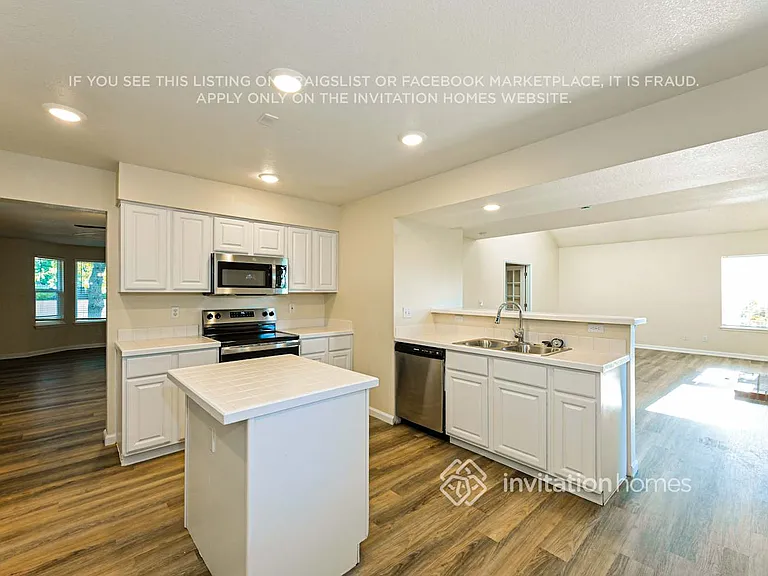 4511 N Blazingstar Trl — Photo 8