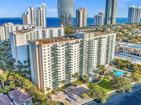 19390 Collins Ave, Sunny Isles Beach, FL
