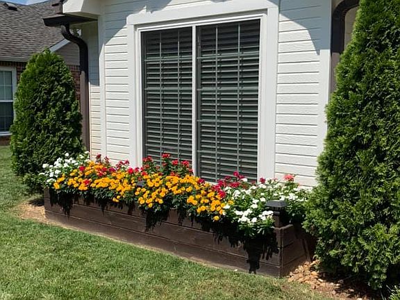 Front Yard Flower Beds