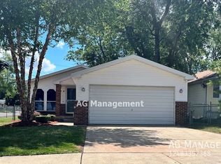 354 4th Ave, Pontiac, MI 48340