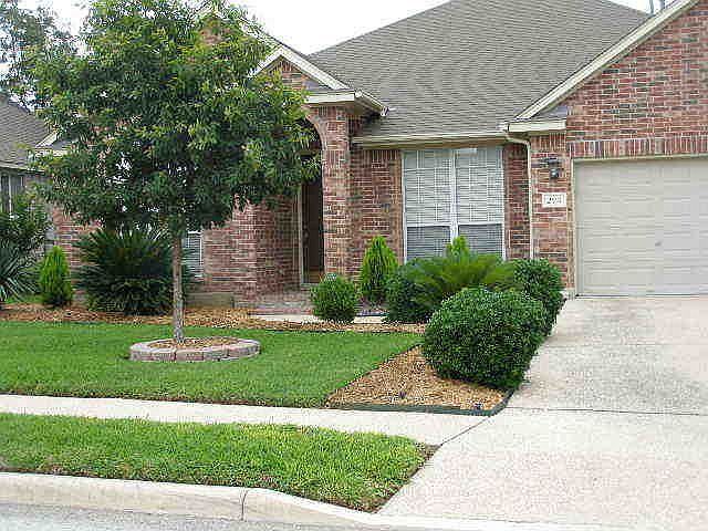 Front of House - Center