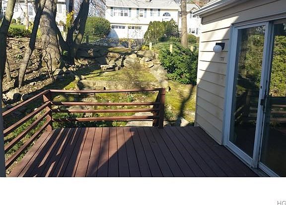 5th image of 20 Harrison Dr