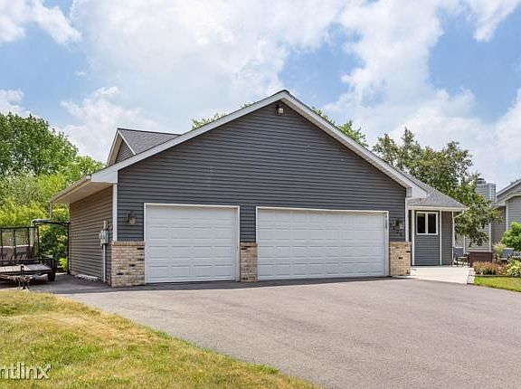 5th image of 8624R Chanhassen Hills Dr N