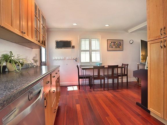 3rd image of 5A Garrison Cir #A