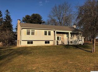 7 Washington Ct, Amenia, NY 12501