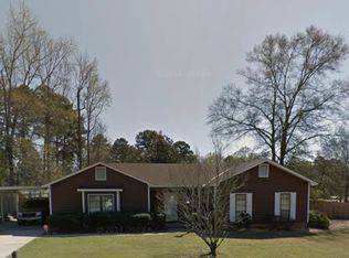 5664 Jamestown Dr, Columbus, GA 31909