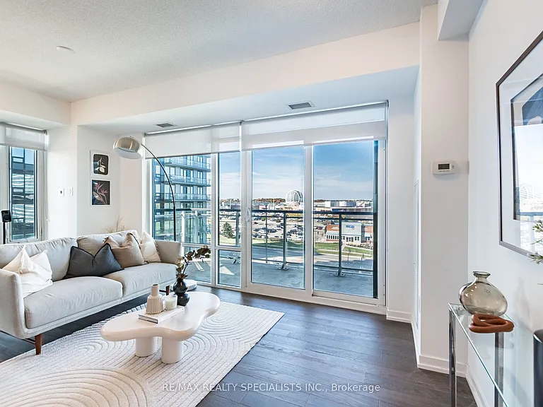 2560 Eglinton Ave W #610 — Photo 1