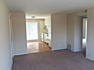 733 Lepere Ave APT D, Saint Louis, MO 63132