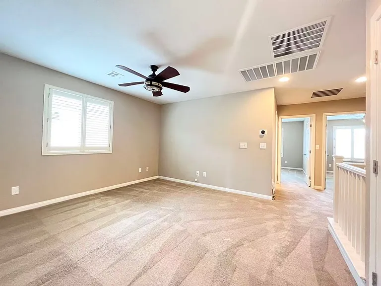 10530 Siesta Key St — Photo 10