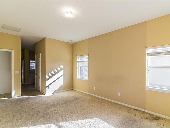 5th image of 2134 Continental St