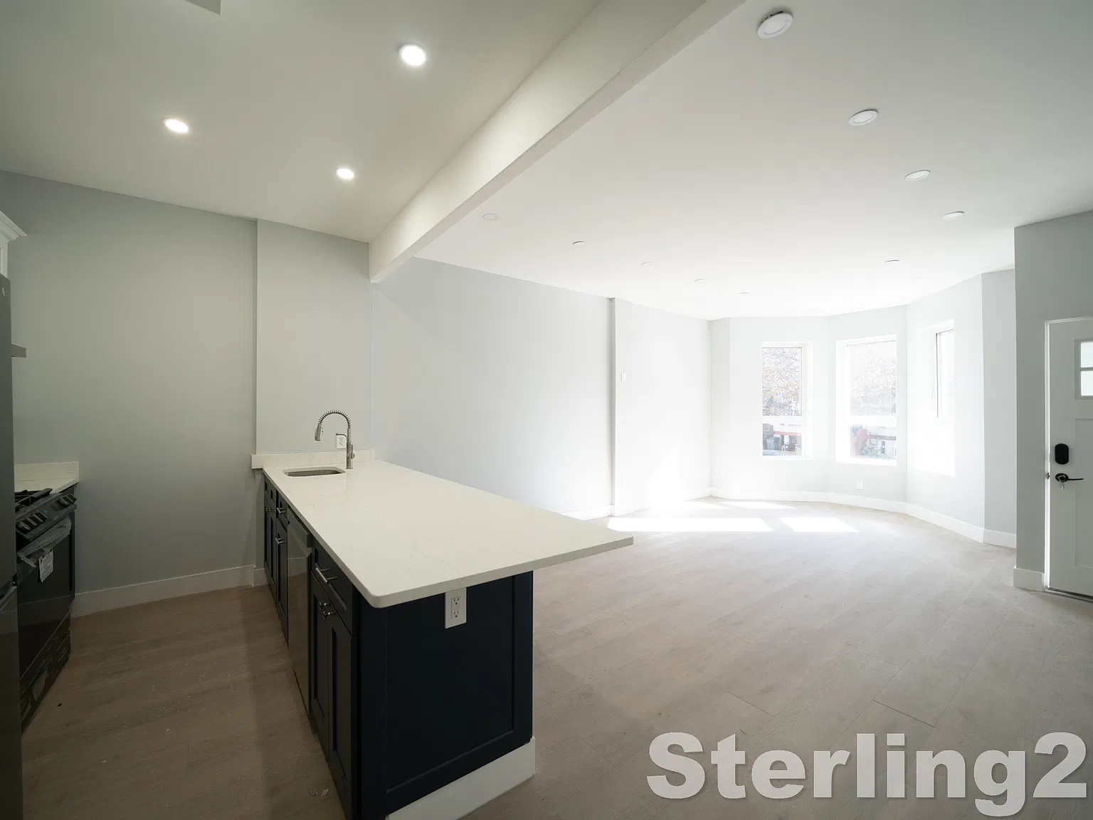 61-41 Linden Street — Photo 1