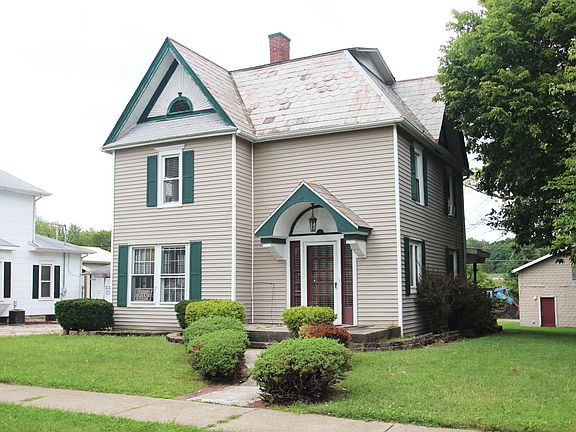 2nd image of 174 N Marion St