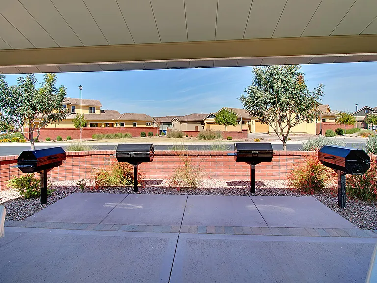 4290 E Cynthia St — Photo 36