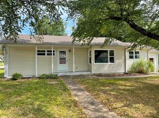 609 Sunset Ave, Chillicothe, MO 64601