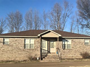 174 Courtright Rd #G, Martin, TN 38237