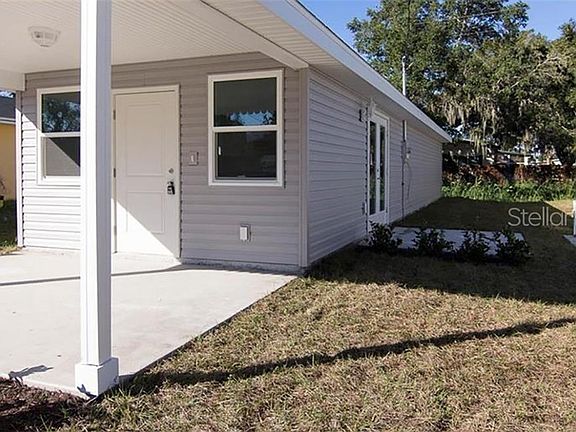 3rd image of 3827 Almond Ave