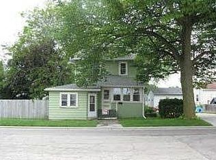 14 E Bank St, Fond Du Lac, WI 54935