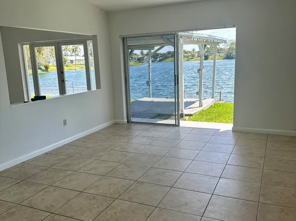 16403 SW 111th Avenue, Miami, FL 33157