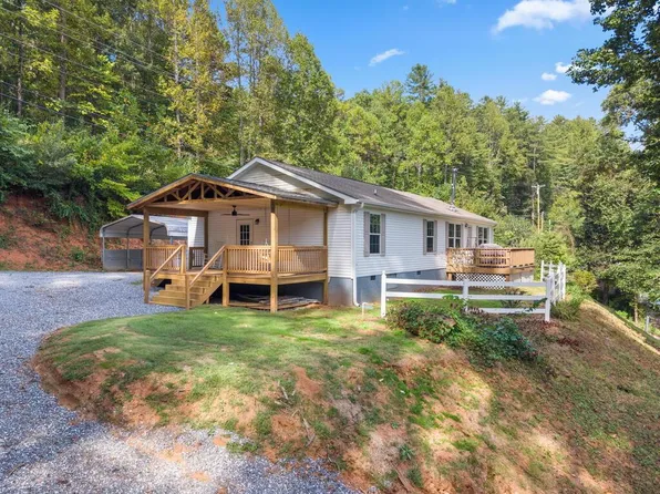 70 Roylston Rd, Franklin, NC 28734
