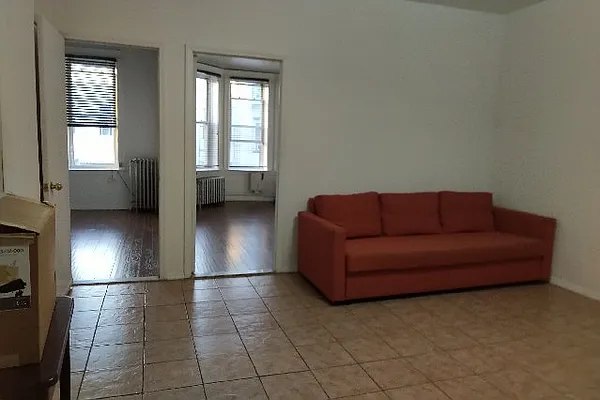 Rented by Metroperty Realty LLC | media 5