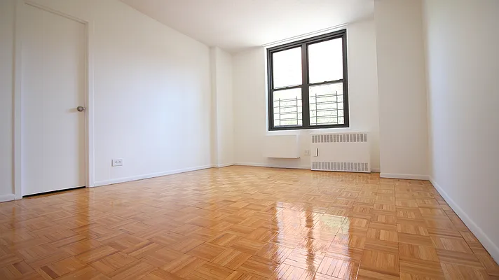 Rented by Corcoran | media 6