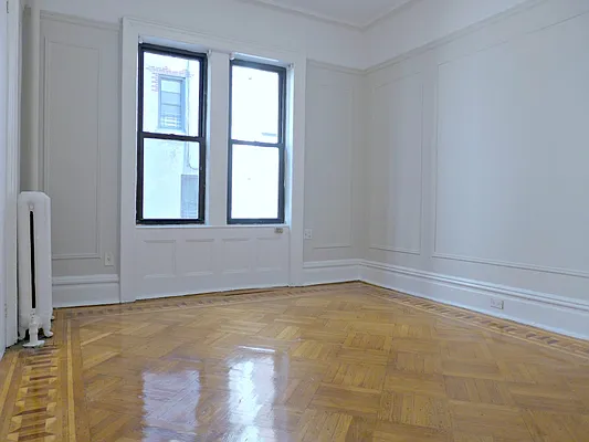 Rented by Metropolitan Equities | media 1