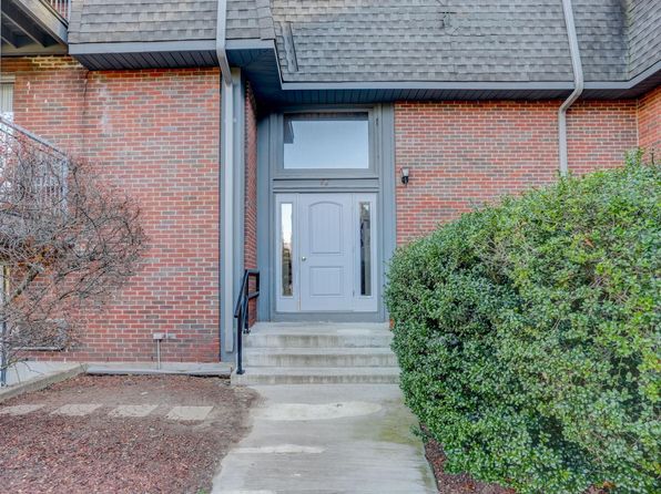 Stoneybrook Village | 3 Stoneybrook Dr, Millis, MA