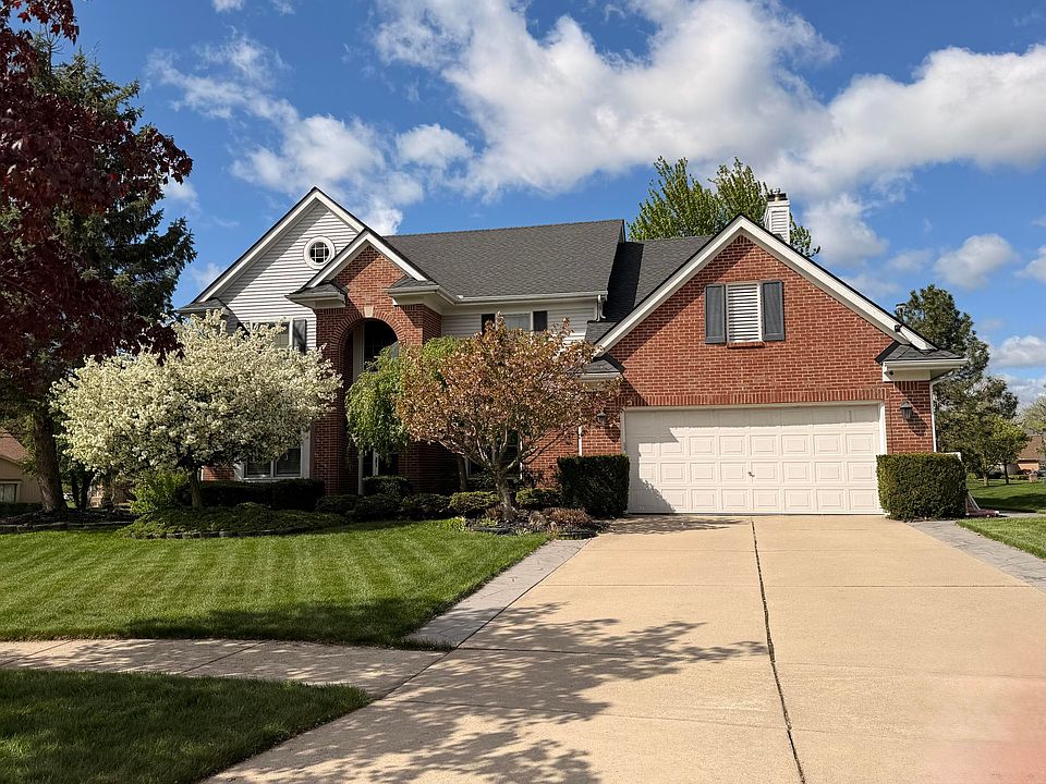 1st image of 18175 Queensbury Dr