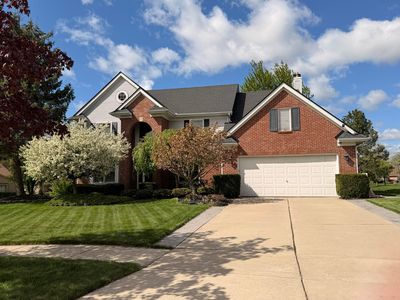 18175 Queensbury Dr, Livonia, MI, 48152