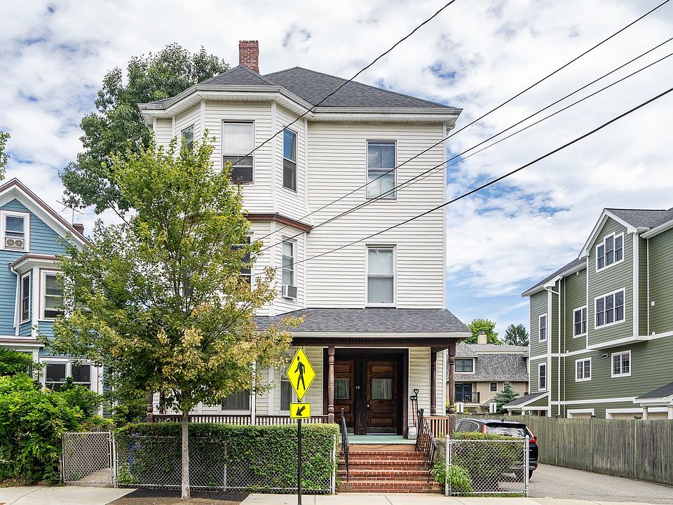 1st image of 86 Chestnut St
