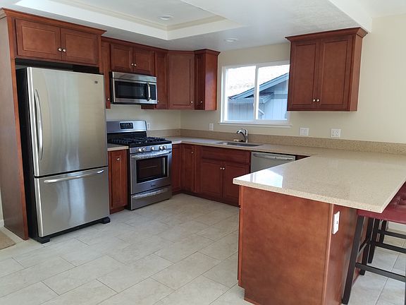 2nd image of 14148 Torrey Pines Dr