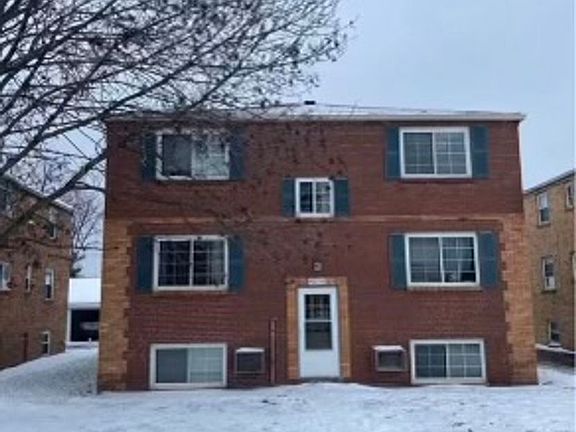 2nd image of 4330 Oakwood Ave APT 1